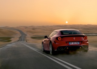 Ferrari FF desert road